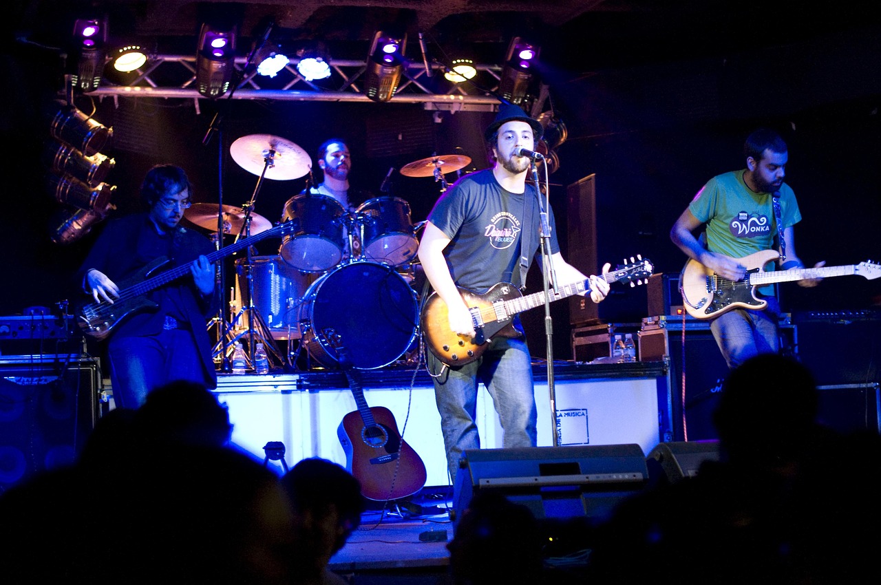 塑造未来之星,从2012金球奖看青少年足球教练的策略与启示 塑造未来之星,从2012金球奖看青少年足球教练的策略与启示