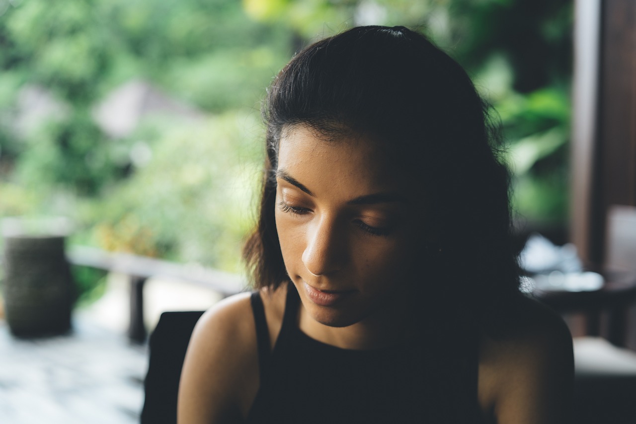 吴谨言领证后首现身,爱情的力量与人生的新旅程 吴谨言领证后首现身,爱情的力量与人生的新旅程