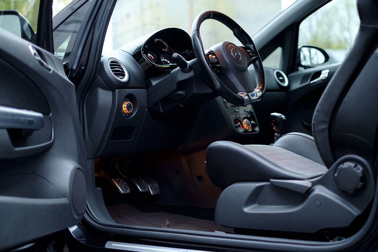 在自动驾驶时盖被睡觉