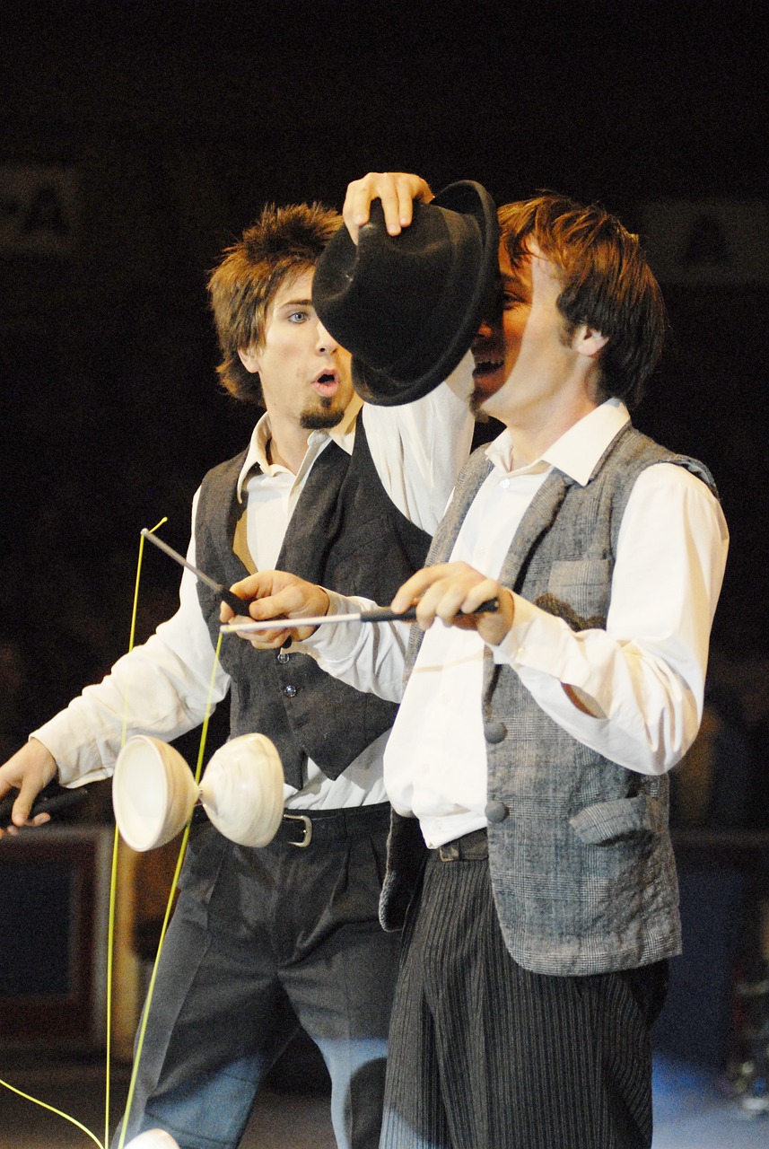 燃烧青春，传奇归来——卡卡中国行，足球巨星的荣耀之旅