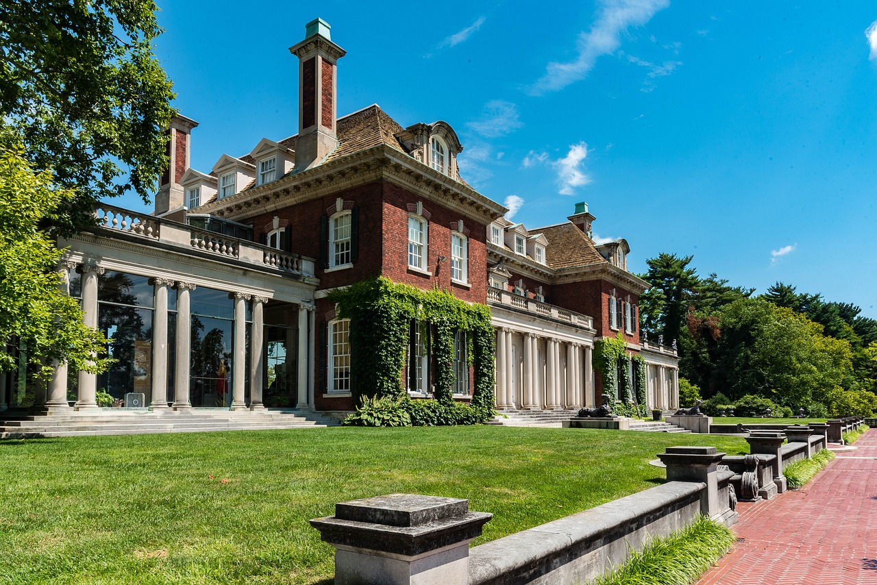 广州豪宅卖4.61亿元，揭秘房地产市场的疯狂现象