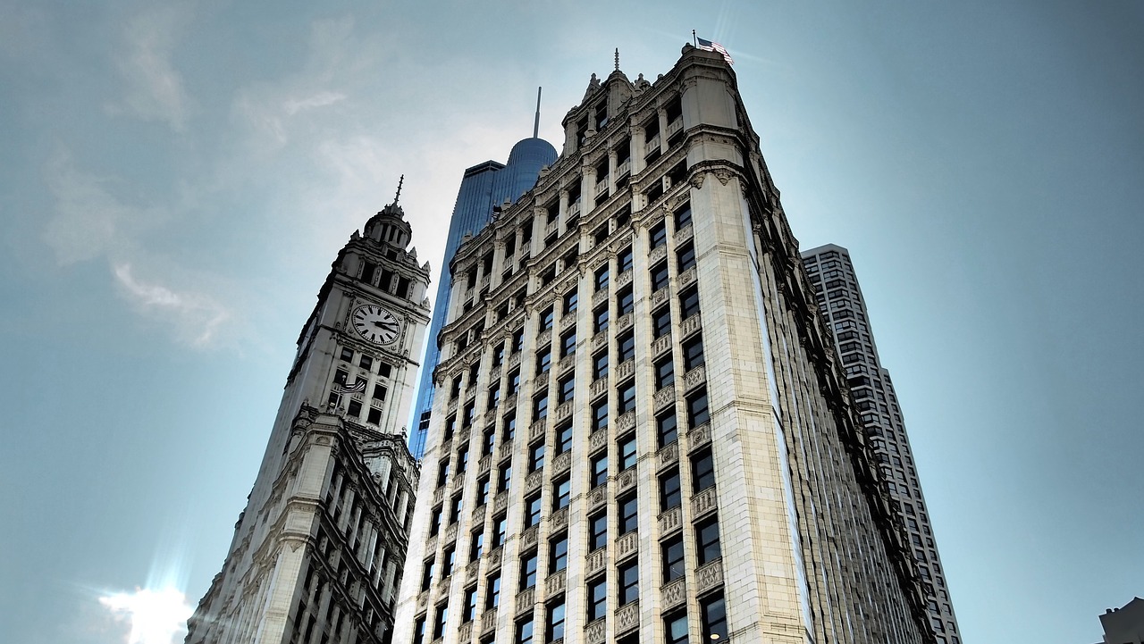 居民楼裂纹贯穿一楼的危机与应对