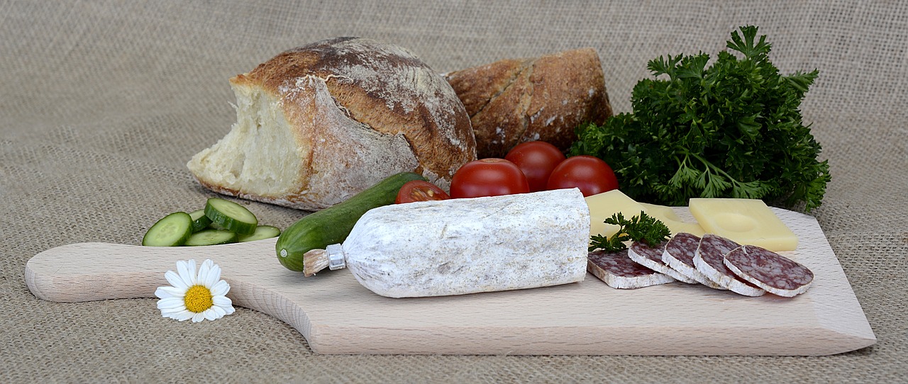 建议允许食用野猪，一种生态友好的饮食选择