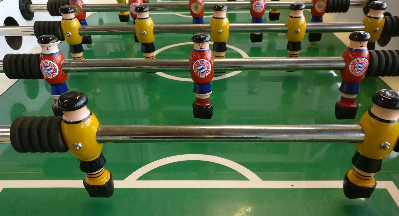 巅峰对决,拜仁慕尼黑与巴塞罗那——足球巨星的较量,战术与荣耀的碰撞 巅峰对决,拜仁慕尼黑与巴塞罗那——足球巨星的较量,战术与荣耀的碰撞