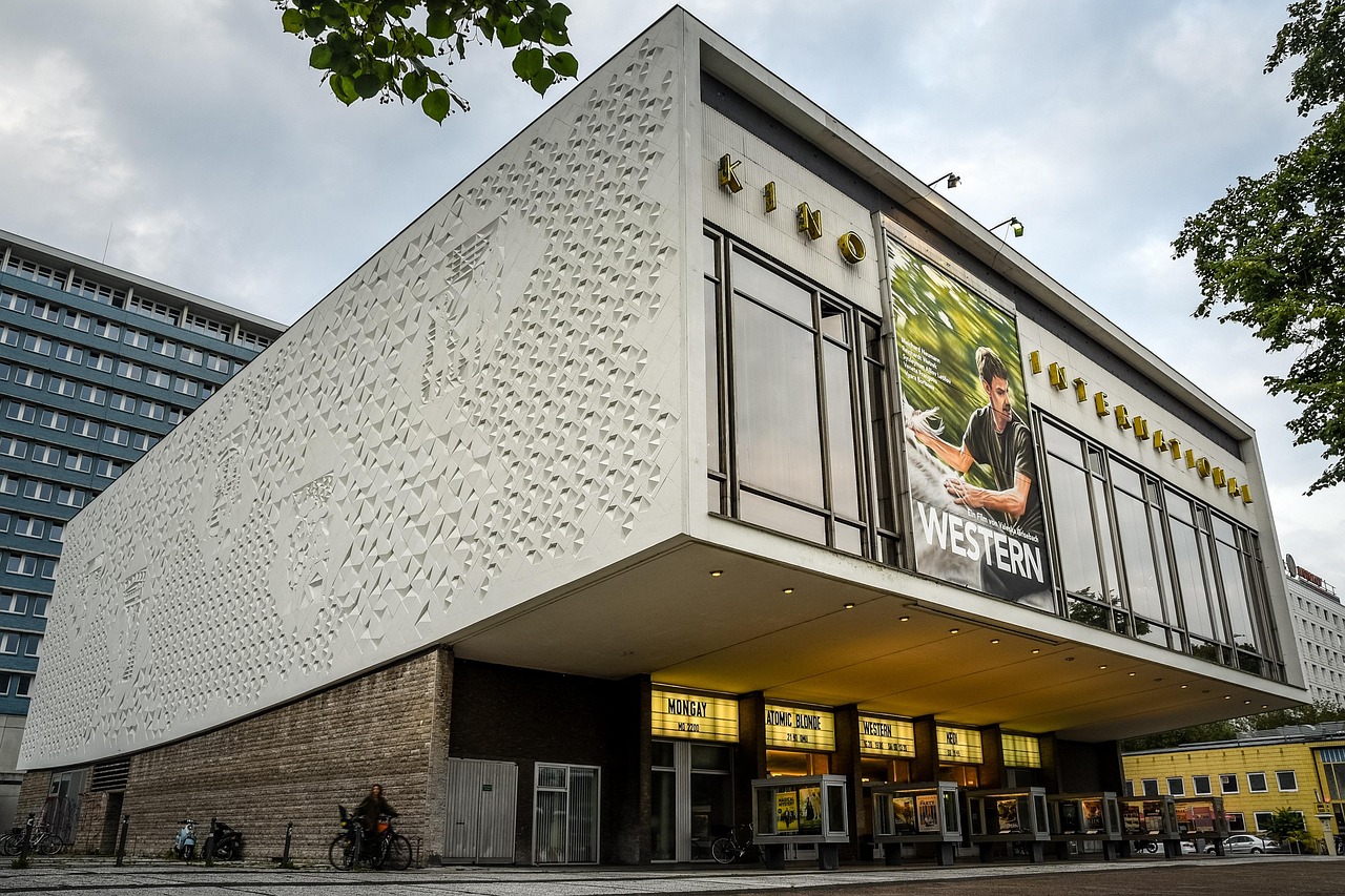 全国最新中高风险地区动态,疫情防控指南与出行提示 全国最新中高风险地区动态,疫情防控指南与出行提示