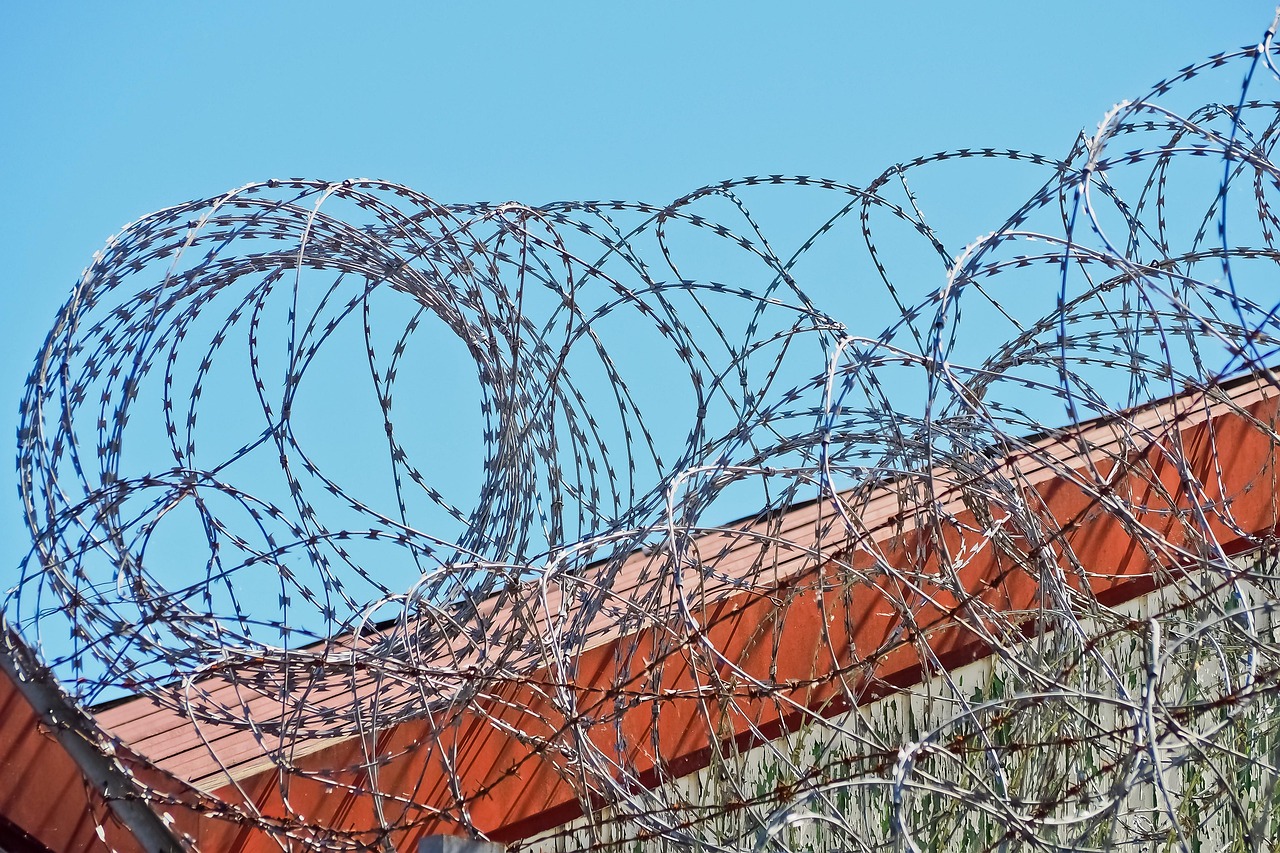 篮球场护栏网，安全与美观的双重守护