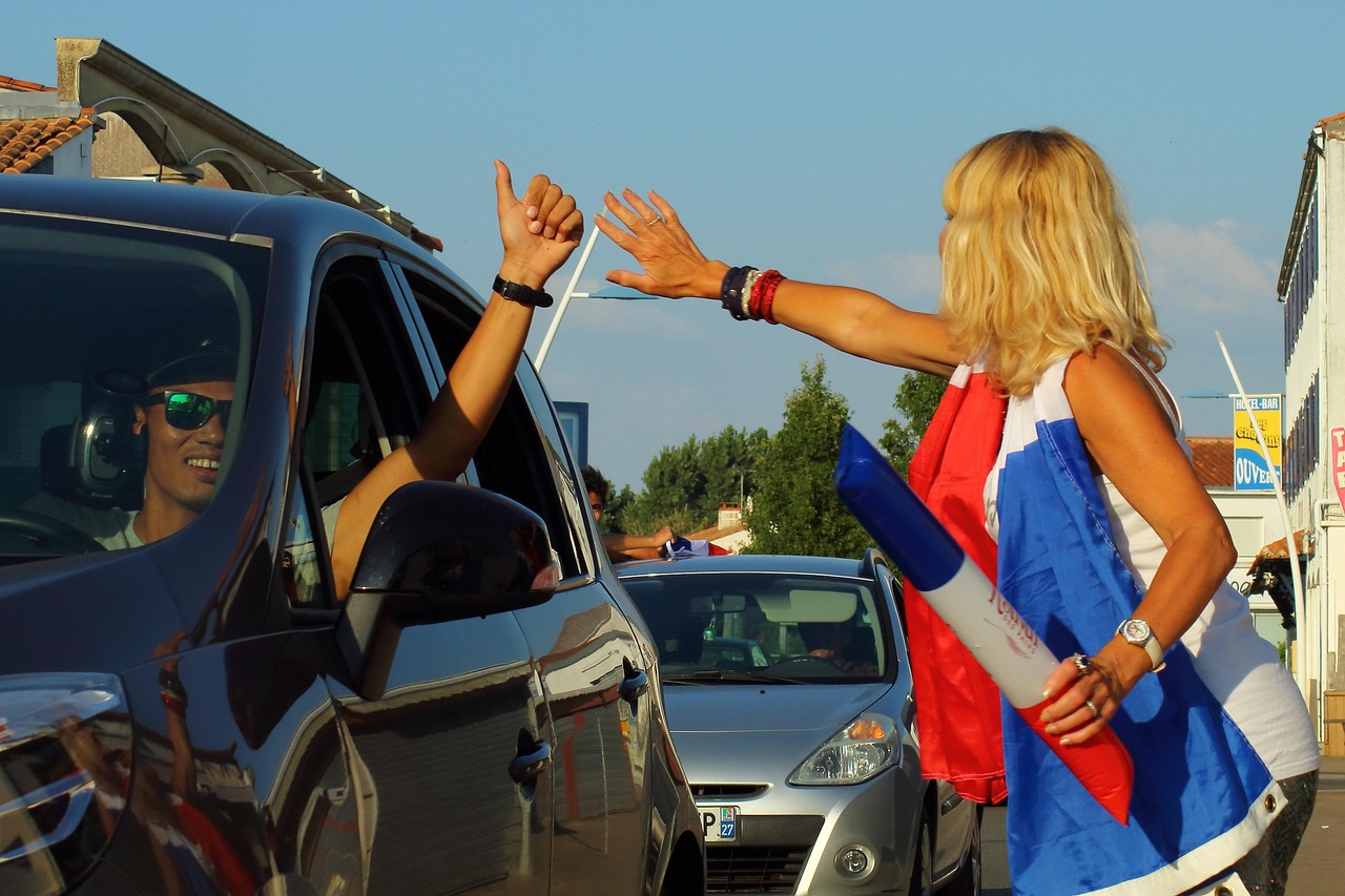 新浪足球新闻,足球世界的最新动态与深度解析 新浪足球新闻,足球世界的最新动态与深度解析