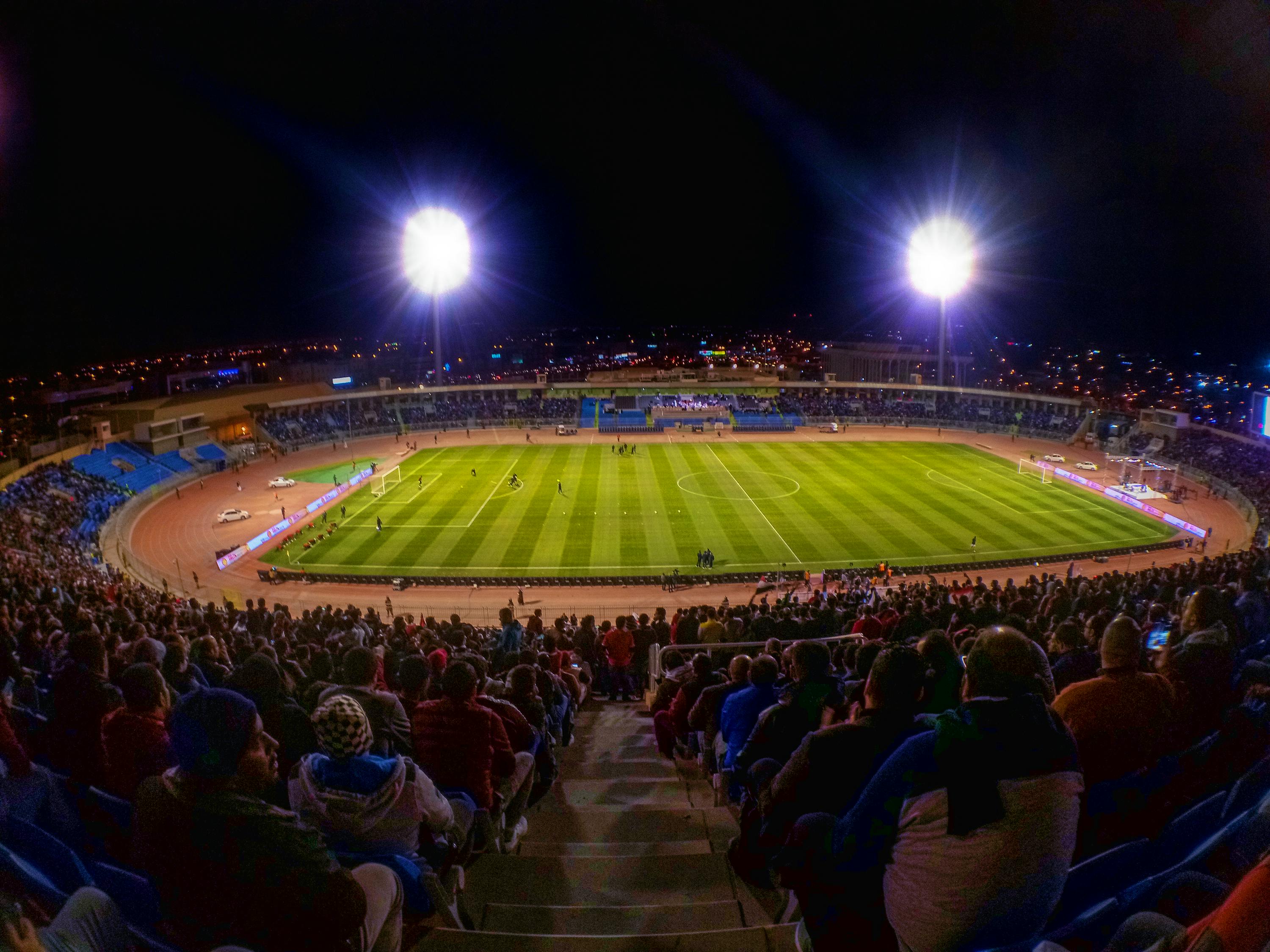 探索体育场的奥秘，单词的力量与场地的荣耀